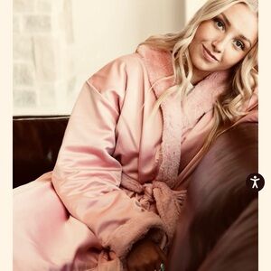 NEW Minky Couture 💗 Satin Plush Robe ✨ Small